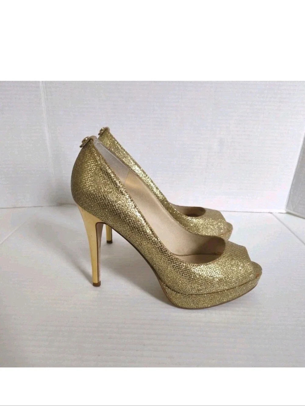 Michael Michael Kors Gold Glitter Platform High Heels Size 8 Shoes Formal Fancy